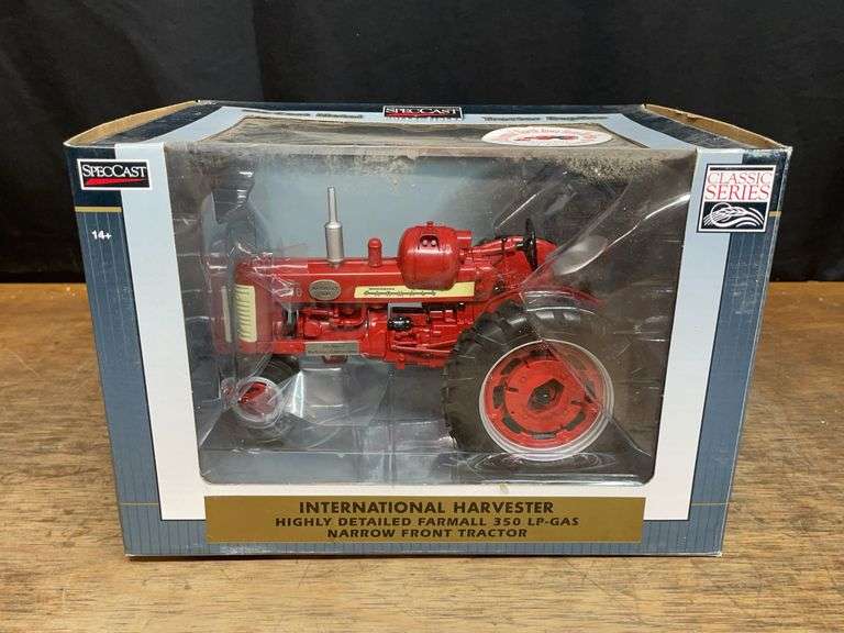 1/16 Farmall 350 LP 2009 North Iowa NIB SC image