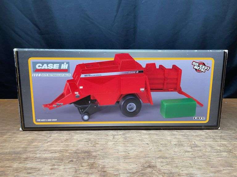 1/16 Case-IH 8575 Baler NIB Ertl image