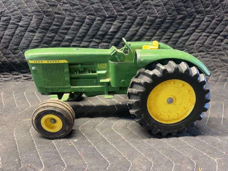 1/16 John Deere 5020 Ertl image