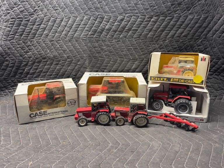 (7) 1/32 Case International Tractors + Plow Ertl image