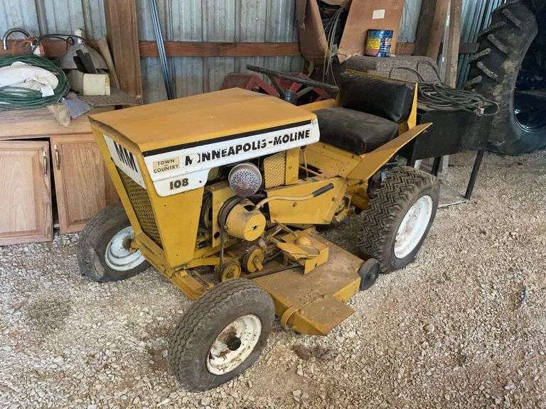 Minneapolis Moline 108 Lawnmower image
