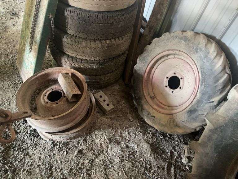 (3) Rims and Tire image