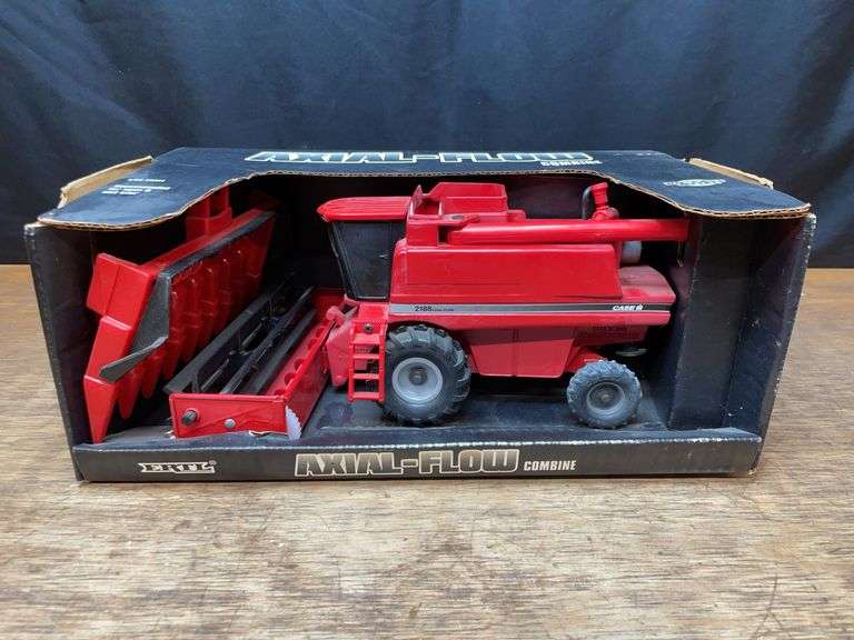 1/32 Case-IH 2188 Combine Collector NIB Ertl image