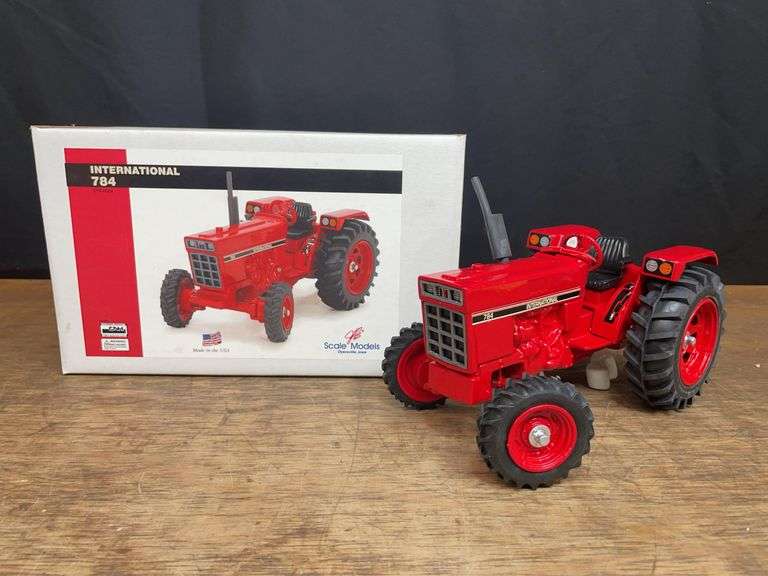 1/16 IH 784 NIB SM image