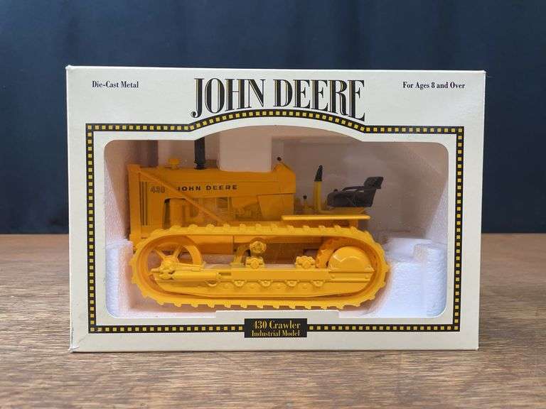 1/16 John Deere 430 Industrial Crawler NIB Ertl image