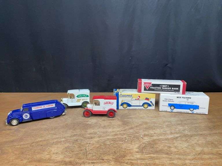 (6) Truck Banks image