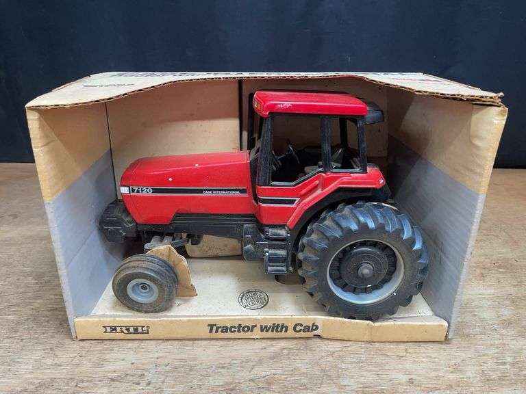 1/16 Case-IH 7120 NIB Ertl image