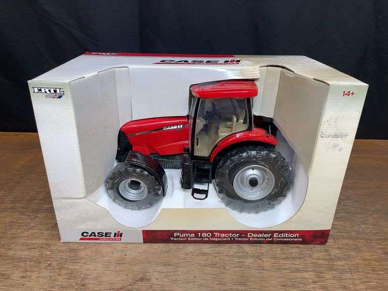 1/16 Case-IH Puma 180 Dealer NIB Ertl image