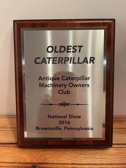 2016 ACMOC Oldest Caterpillar Plaque image