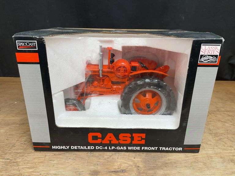 1/16 Case DC-4 LP NIB SC image