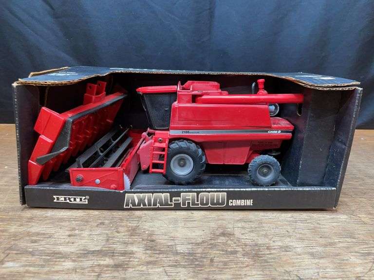 1/32 Case-IH 2188 Combine Collector NIB Ertl image