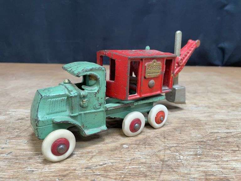 Mack General Steam Shovel Truck Hubley image