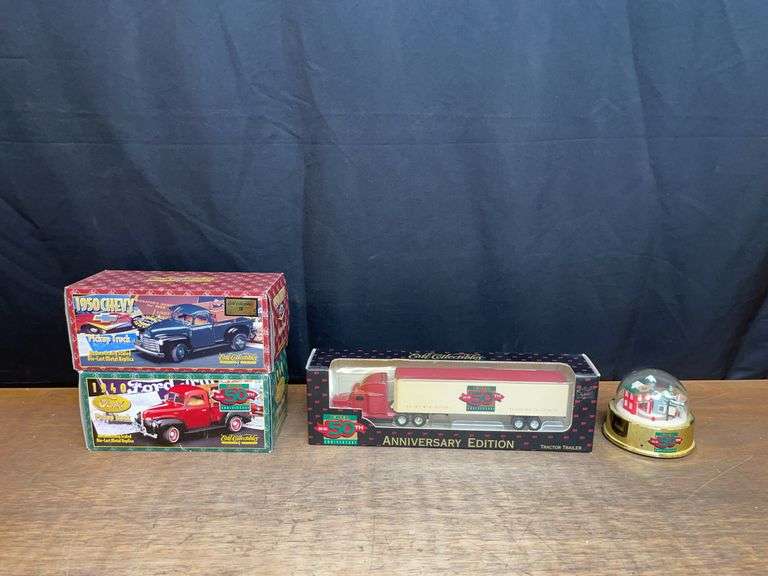 (4) Trucks + Snow Globe image