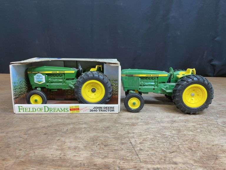 (2) 1/16 John Deere 2640 + 2040 Ertl image