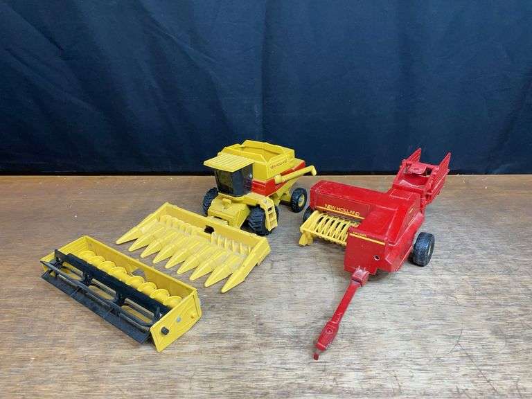(2) New Holland Combine + Baler Ertl image