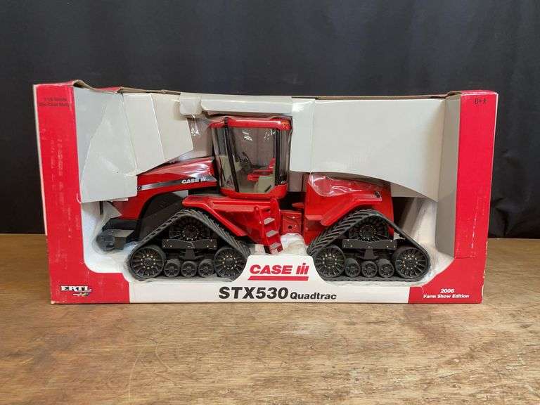 1/16 Case-IH STX530 QuadTrac 2006 Farm Show NIB Ertl image