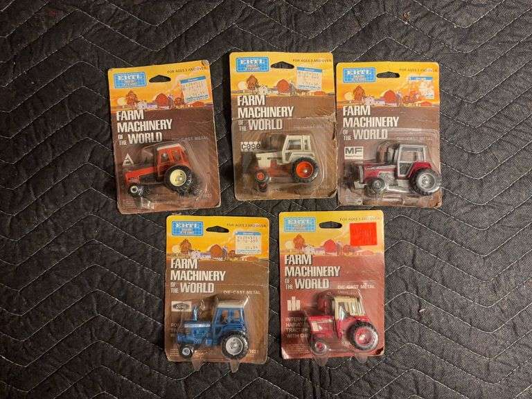 (5) 1/64 Farm Machinery Of The World Tractors Ertl image