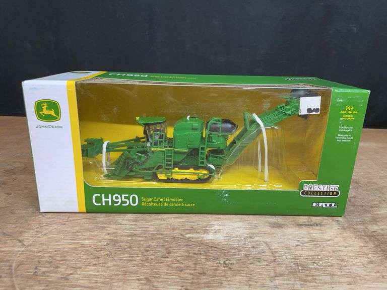 1/64 John Deere CH950 Sugar Cane Harvester Prestige NIB Ertl image