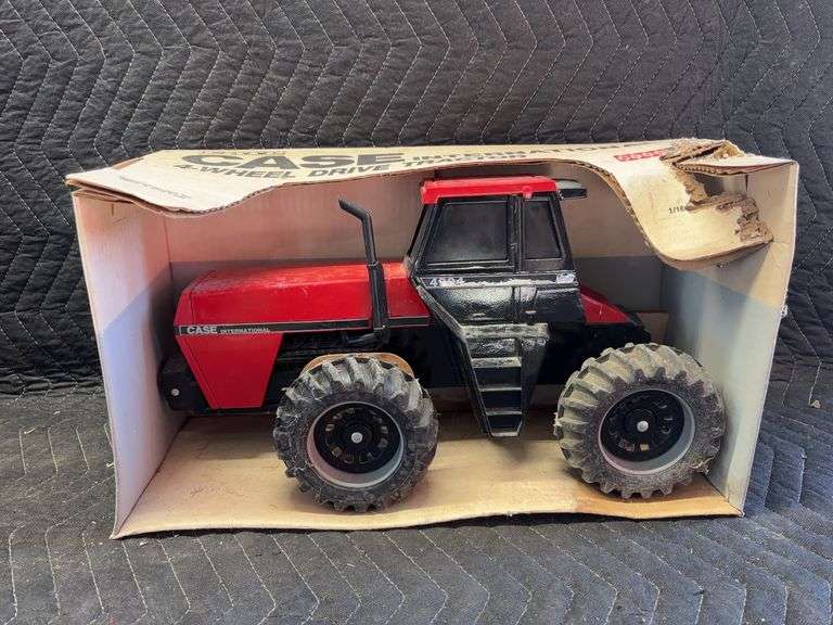 1/16 Case International 4994 Ertl image