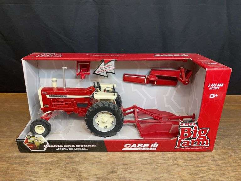 1/16 Farmall 1206 Big Farm Set NIB Ertl image