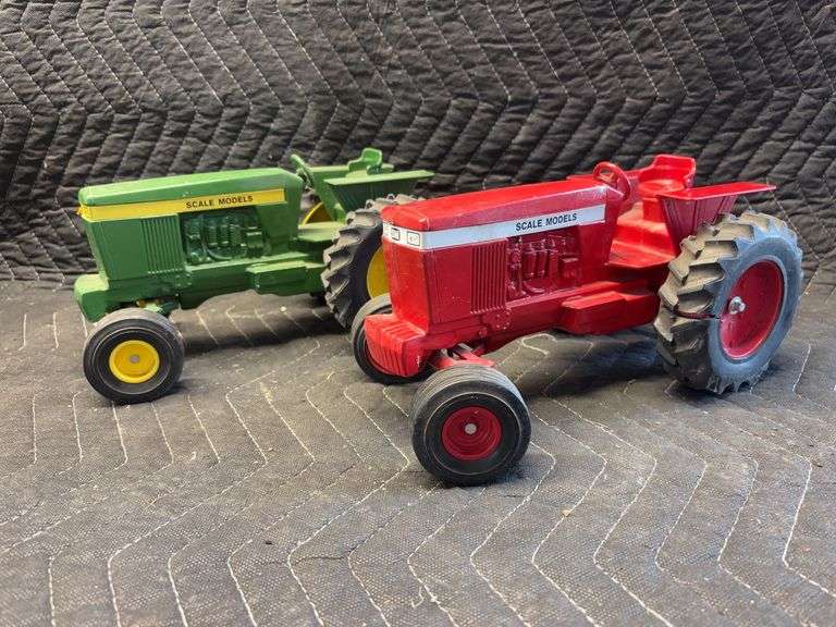 (2) 1/16 Scale Model Tractors image
