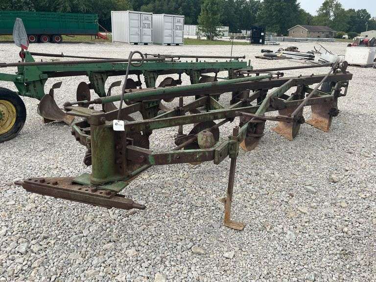 John Deere 5 Bottom Plow image