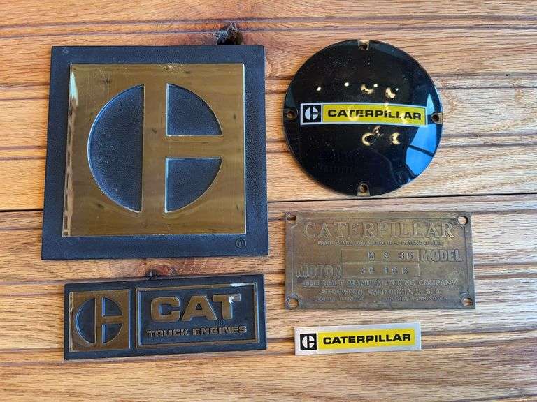 (5) Caterpillar Badges + Data Plate image