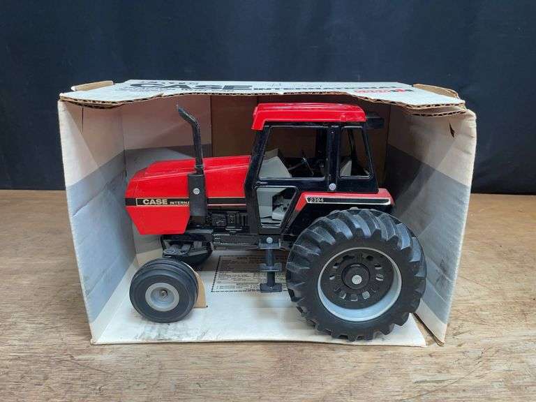 1/16 Case-IH 2394 NIB Ertl image