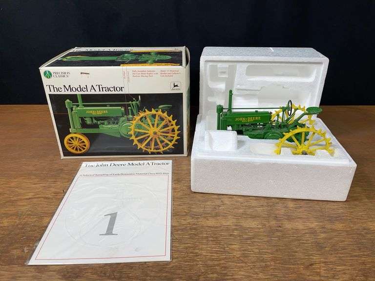 1/16 John Deere A Precision NIB Ertl image