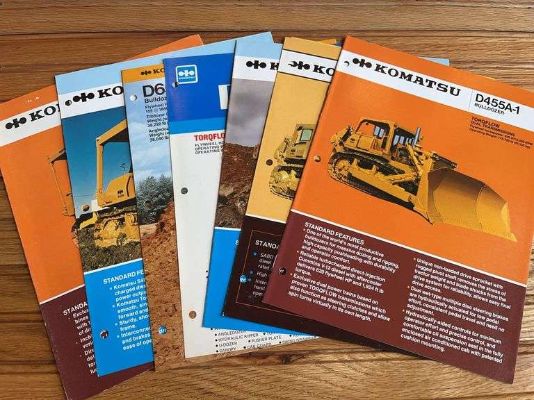 (7) Komatsu Crawler Sales Literature image