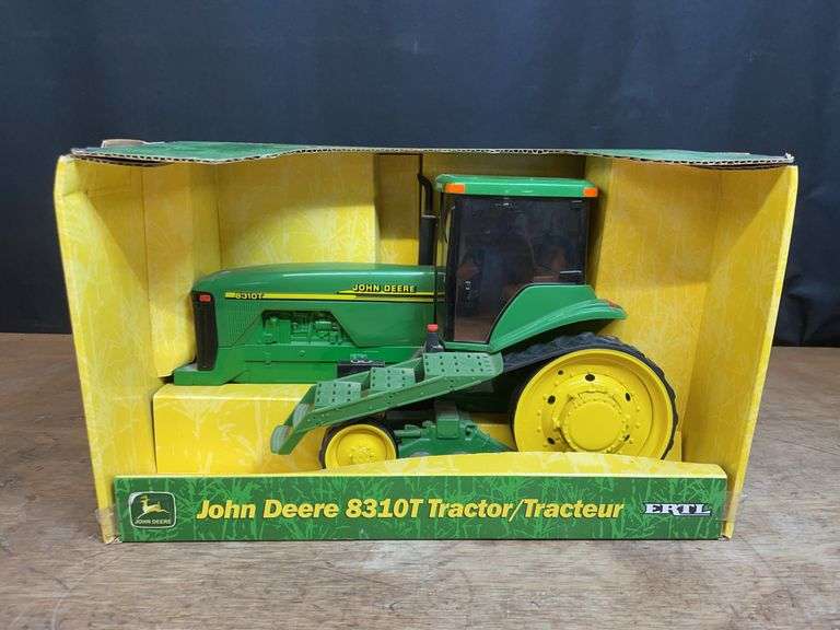 1/16 John Deere 8310T NIB Ertl image