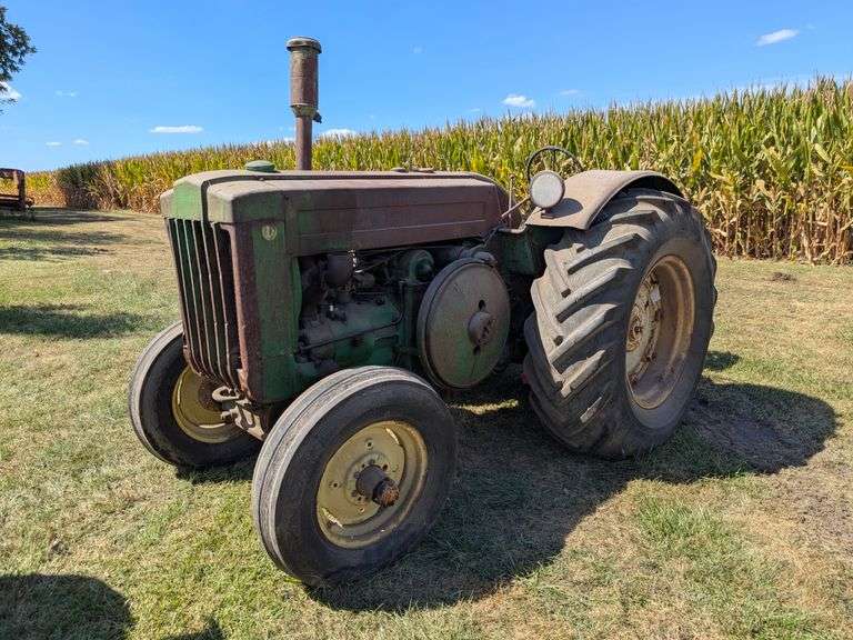 John Deere D image