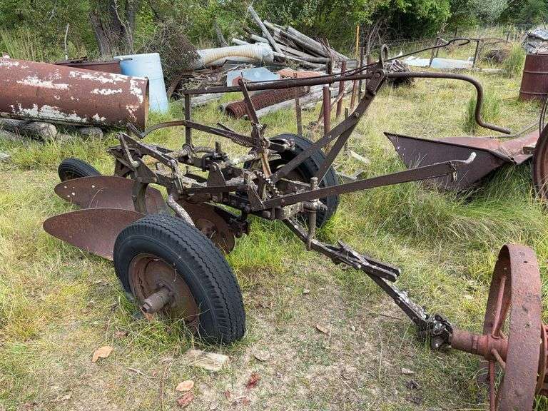 2 Bottom Plow image