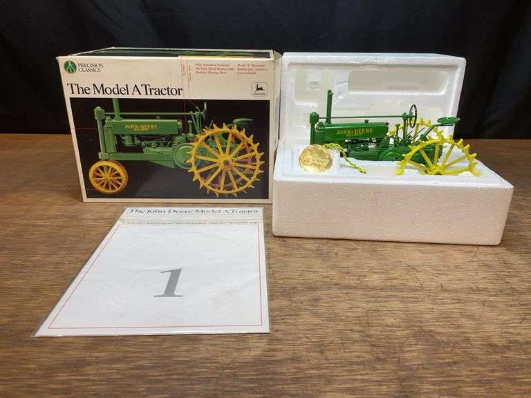 1/16 John Deere A Precision NIB Ertl image