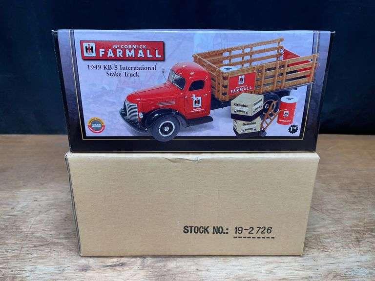 1/34 IH KB-8 Stake Truck NIB 1st Gear image