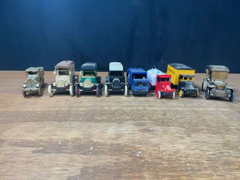 (8) Trucks image