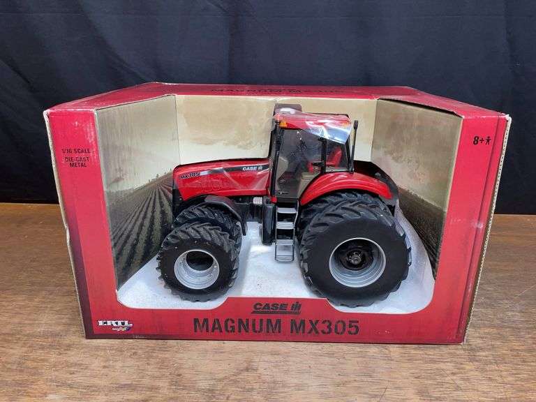 1/16 Case-IH Magnum MX305 Collector NIB Ertl image