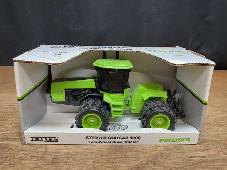 1/32 Steiger Cougar 1000 NIB Ertl image