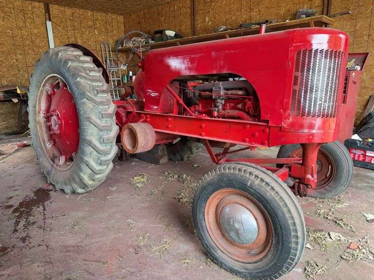 Co-op Tractor image