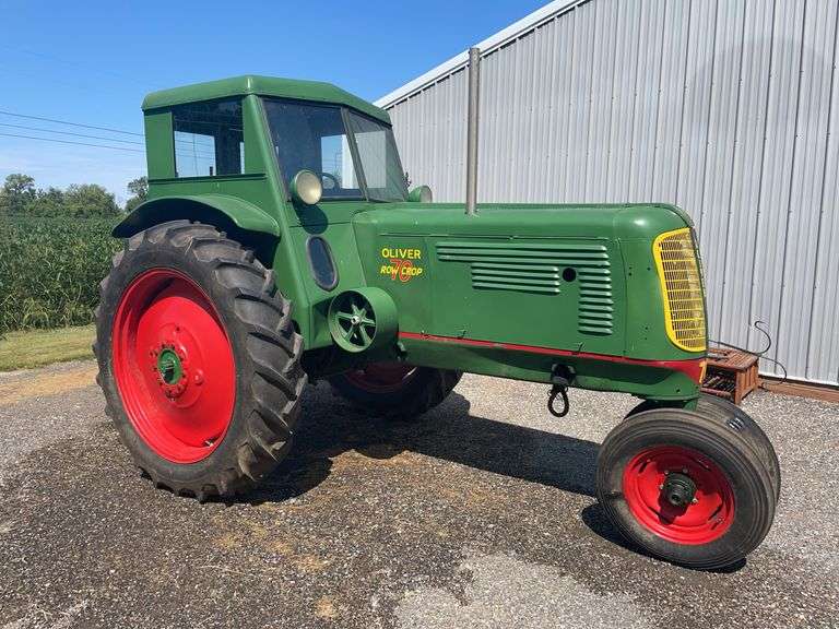 Oliver 70 Row Crop image