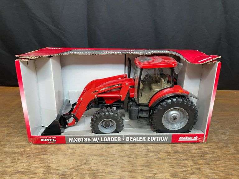 1/16 Case-IH MXU135 w/Loader Dealer NIB Ertl image