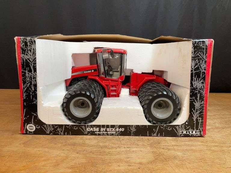 1/16 Case-IH STX440 Collector NIB Ertl image