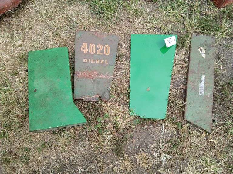 John Deere side shields image