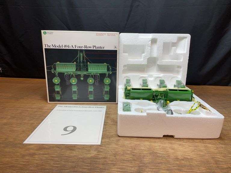 1/16 John Deere 494-A Planter Precision NIB Ertl image