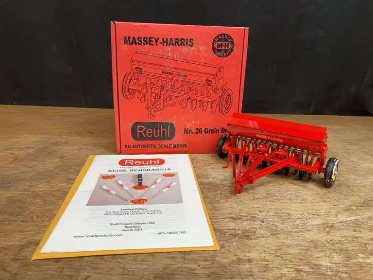 1/16 MH No. 26 Grain Drill Red NIB Reuhl image