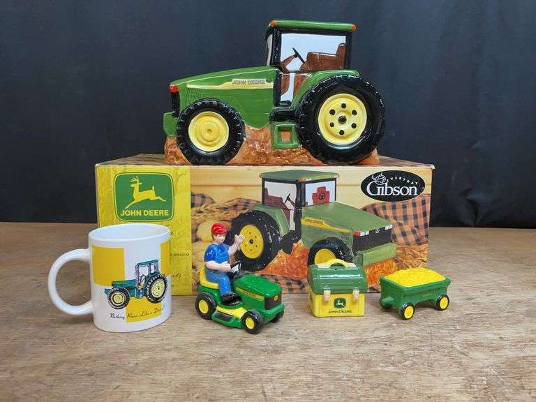 John Deere Cookie Jar, Mug, Shakers image