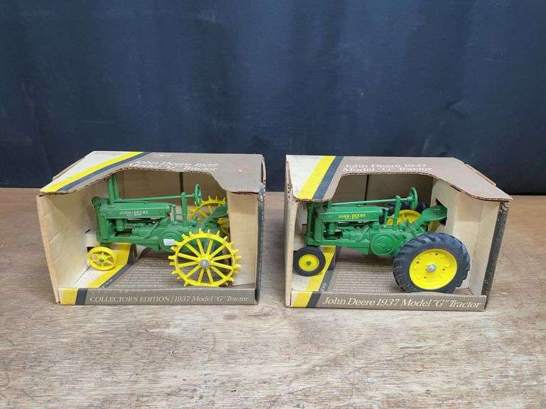 (2) 1/16 John Deere G NIB Ertl image