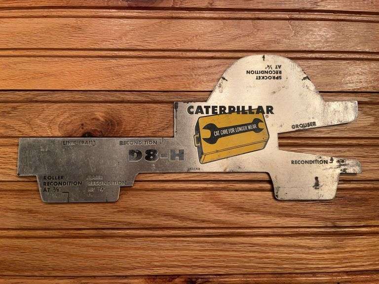 Caterpillar D8H Crawler Track Wear Guide image