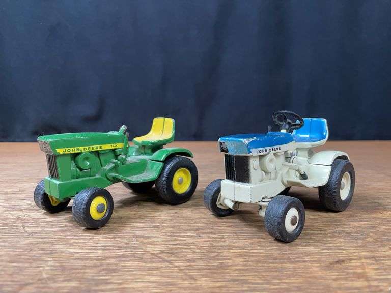 (2) 1/16 John Deere 140 L&G + Patio L&G Ertl image