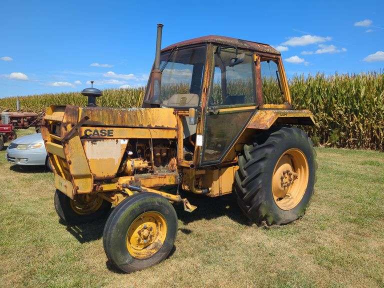 Case 1394 Tractor - US Air Force 84D1360 image
